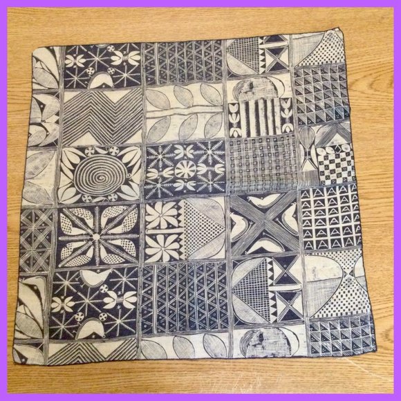 Mixed Graphic Print Scarf_091 - Picture 3 of 4